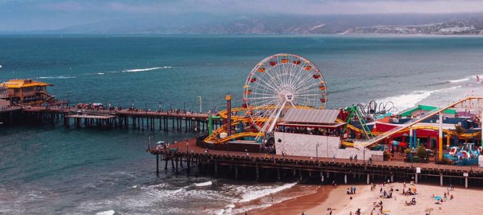 The Santa Monica Pier - The Complete Guide to the Best LA Landmark For Families